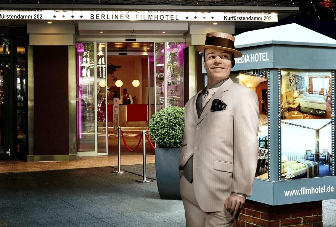 Hollywood Media Hotel