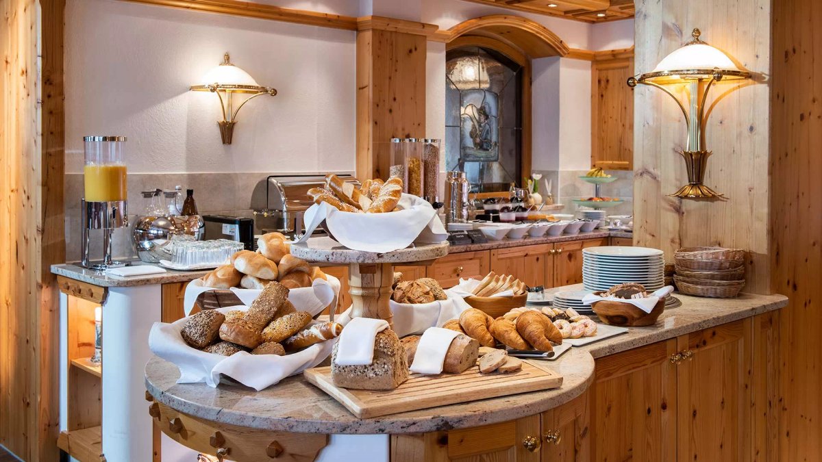 Alpenland Hotel & Breakfast