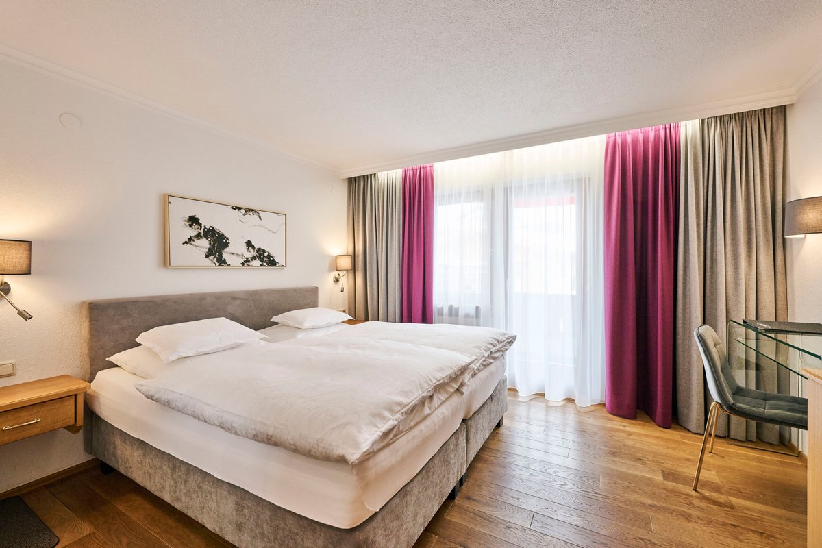 Hotel Garni Sursilva